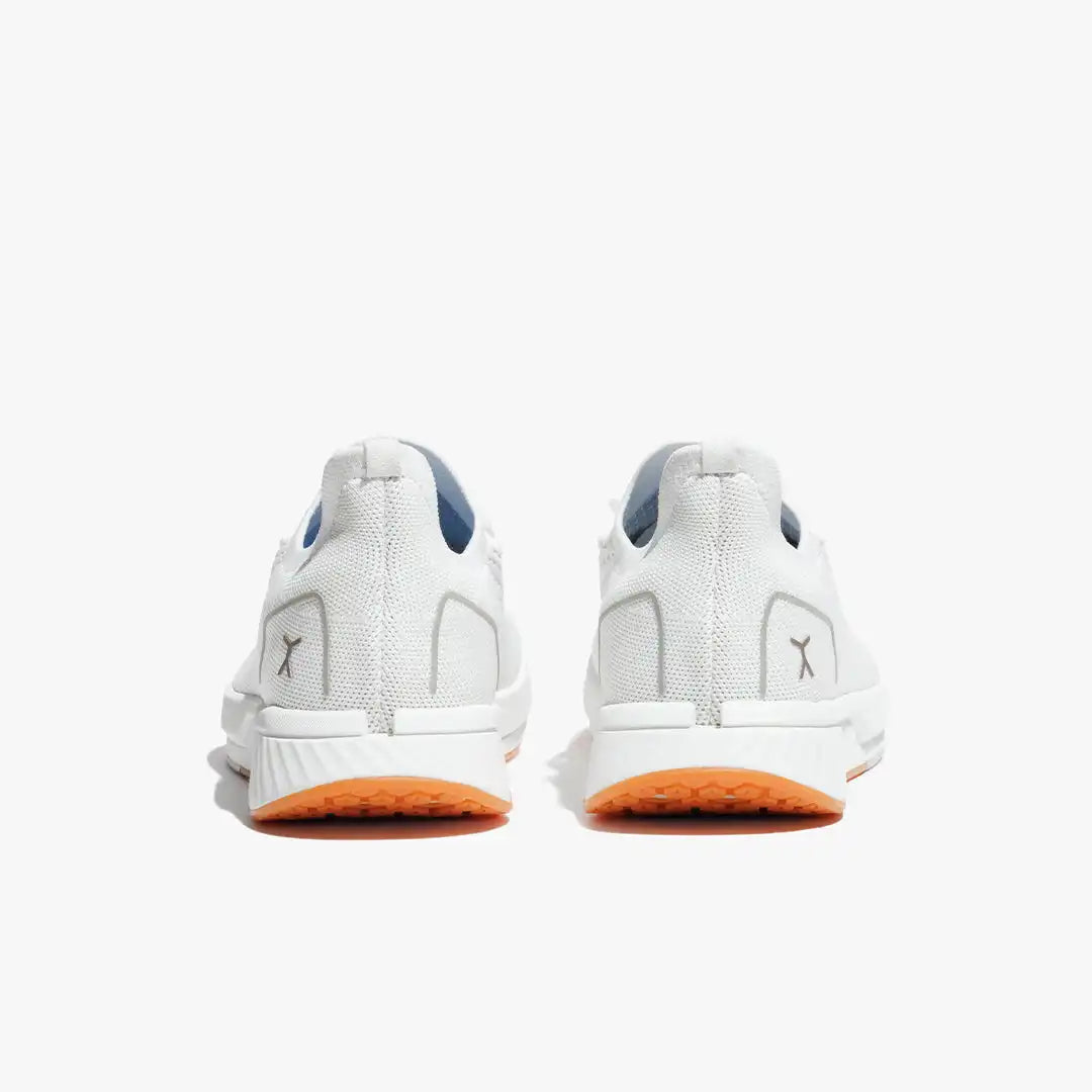 Adapt Runner - White / Gum RN
